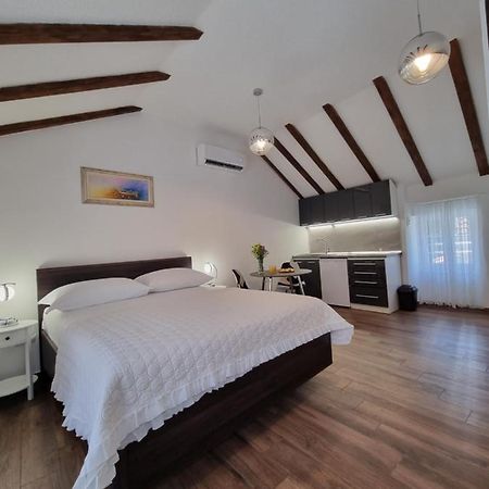Studio Apartment Rosalie Split Luaran gambar